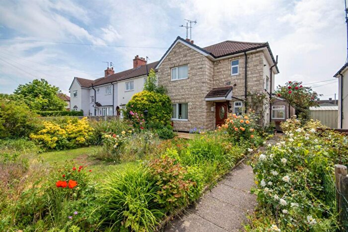3 Bedroom End Of Terrace House For Sale In Ewart Street, Chirk, LL14