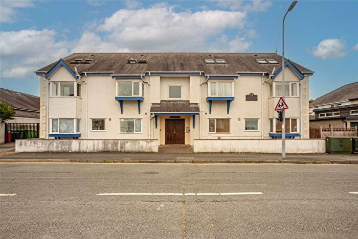 1 Bedroom Apartment For Sale In Neuadd Yr Eglwys, Glynne Road, Bangor, Gwynedd, LL57