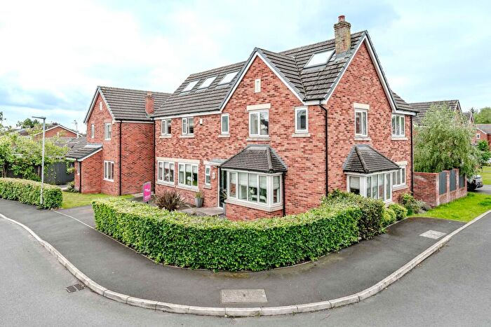 5 Bedroom Detached House For Sale In De Trafford Place, Croston, PR26