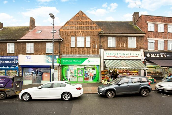 Studio To Rent In Rayners Lane, Pinner, HA5