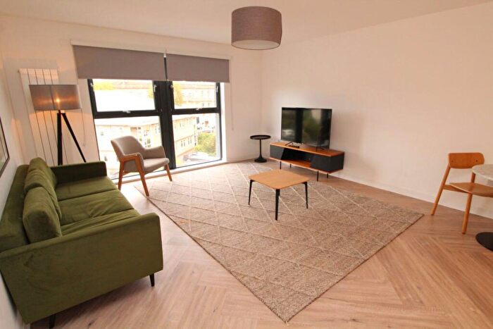1 Bedroom Flat To Rent In Minerva Way, Glasgow, G3