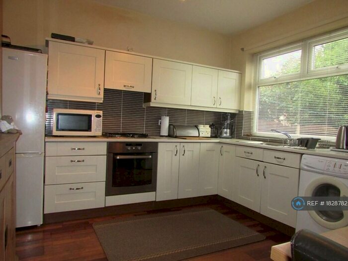 2 Bedroom Terraced House To Rent In Ashworth Street, Failsworth, Manchester, M35