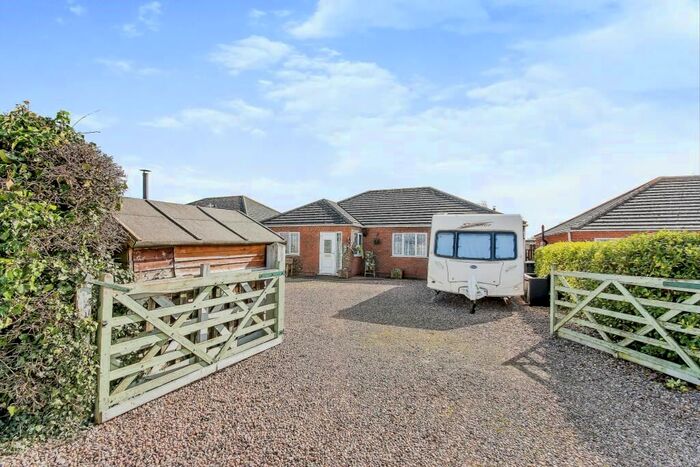 4 Bedroom Detached Bungalow For Sale In Station Road, Firsby, Spilsby, PE23