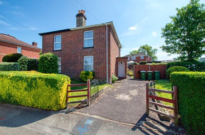 3 Bedroom Semi-Detached House For Sale In St. Monica Road, Southampton, Hampshire, SO19