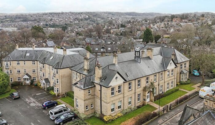 2 Bedroom Apartment For Sale In Chestnut Court, Union Road, Sheffield, South Yorkshire, S11