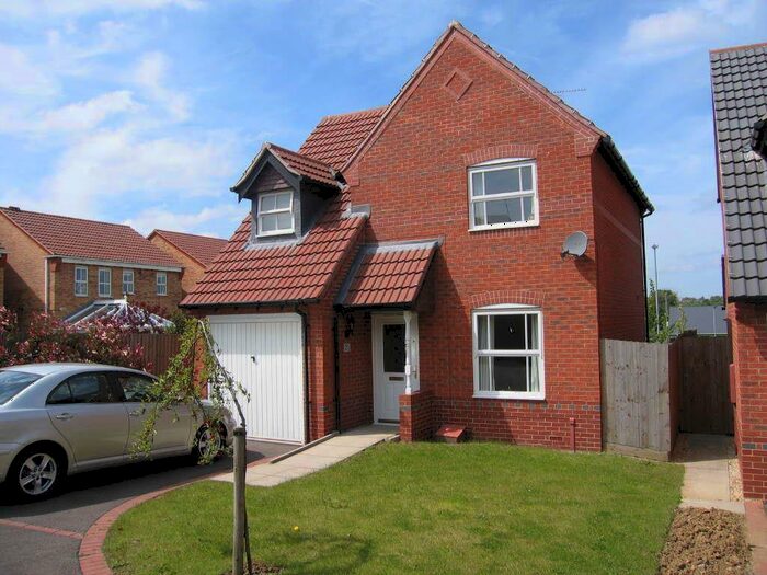 3 Bedroom Detached House To Rent In Fernfield Close, Market Harborough, LE16