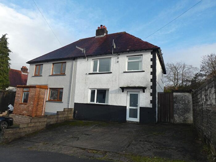 3 Bedroom Semi Detached House For Sale In Caederwen Road, Cimla, Neath ., SA11
