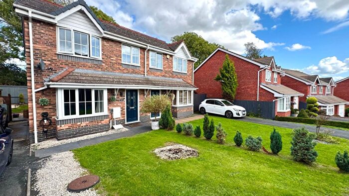 3 Bedroom Semi-Detached House To Rent In Brock Hollow, Horsehay, TF4