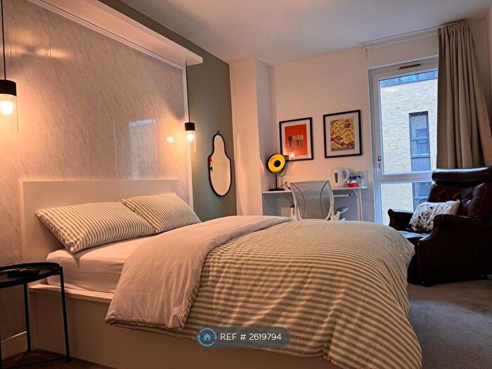 1 Bedroom Flat To Rent In Hoffmans Road, London, E17