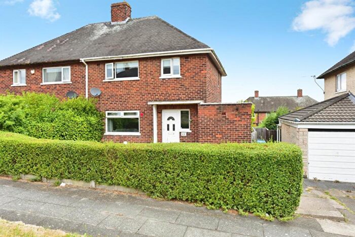 3 Bedroom Semi-Detached House For Sale In Bowden Wood Drive, Sheffield, S9