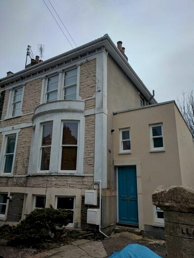7 Bedroom Terraced House To Rent In Cromwell Road, Bristol, BS6