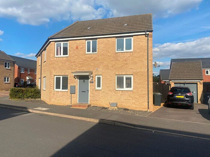 3 Bedroom Semi-Detached House For Sale In Jupiter Avenue, Peterborough, PE2