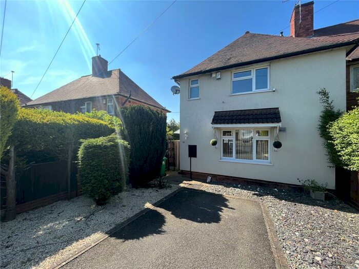 3 Bedroom End Of Terrace House To Rent In Minver Crescent, Nottingham, Nottinghamshire, NG8
