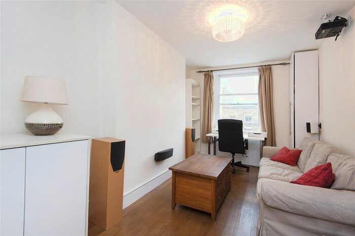1 Bedroom Flat To Rent In Gray's Inn Road, London, WC1X