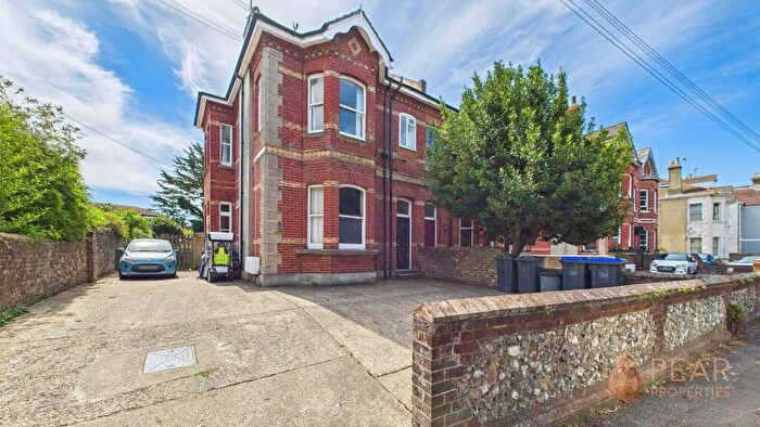 Studio For Sale In Park Road, Worthing, BN11