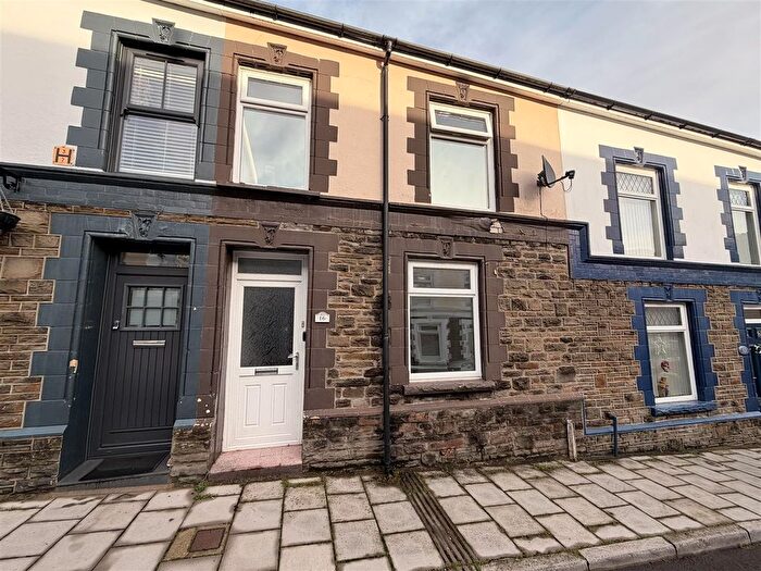 3 Bedroom Semi Detached House To Rent In Wingfield Street Aberfan Merthyr Tydfil, Merthyr Tydfil, CF48