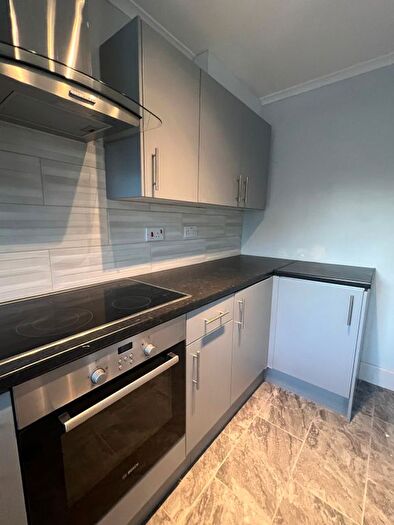 3 Bedroom Terraced House To Rent In Fir Tree Close, Bedford, MK45