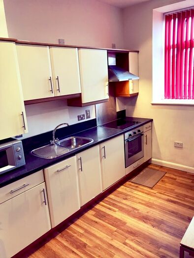 Studio To Rent In The Kingsway, Portland House, City Centre, Swansea, SA1