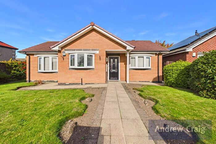 2 Bedroom Bungalow For Sale In Brabant Gardens, Castletown, SR5