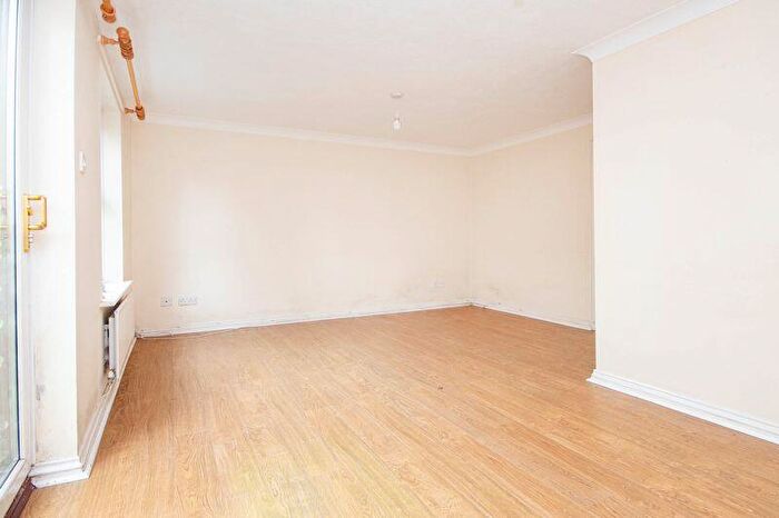 2 Bedroom Terraced House For Sale In Ashurst Bridge, SO40