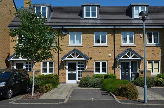 3 Bedroom Town House To Rent In Moorlands Close, Melbourn, Royston, SG8