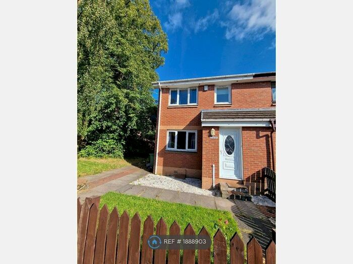 3 Bedroom Semi-Detached House To Rent In Glencoates Drive, Paisely, PA3