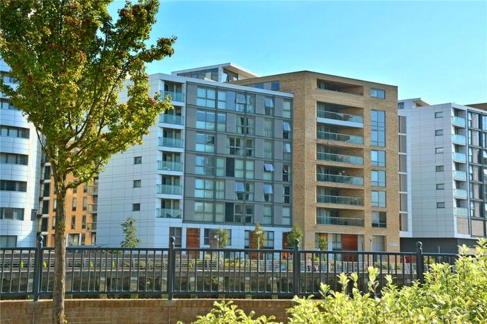 1 Bedroom Flat For Sale In Dowells Street, London, SE10