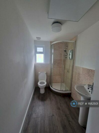 1 Bedroom Flat To Rent In Lord Street, Blackpool, FY1