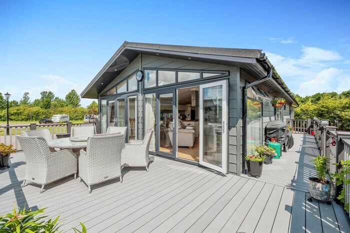 2 Bedroom Lodge For Sale In Cliff Lane, Marston, Grantham, NG32