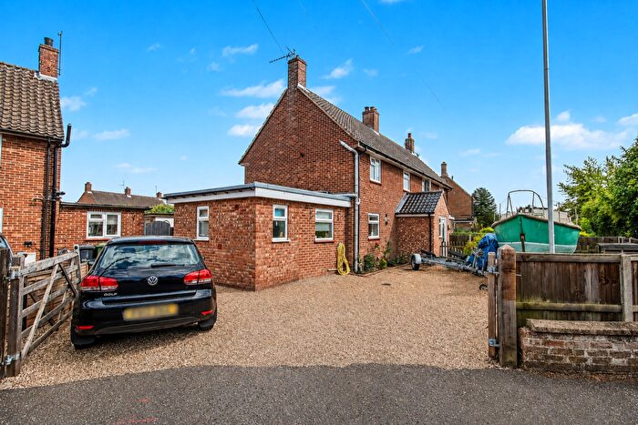 3 Bedroom Semi Detached House For Sale In Fakenham, Norfolk, NR21