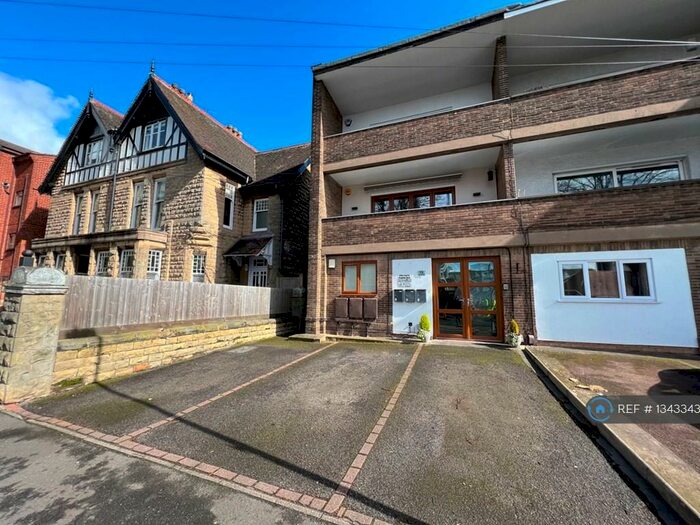 2 Bedroom Flat To Rent In Fox Road, West Bridgford, Nottingham, NG2