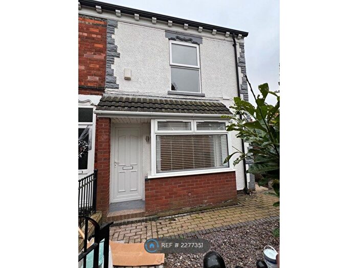 2 Bedroom End Of Terrace House To Rent In Carisbrook, Hull, HU3