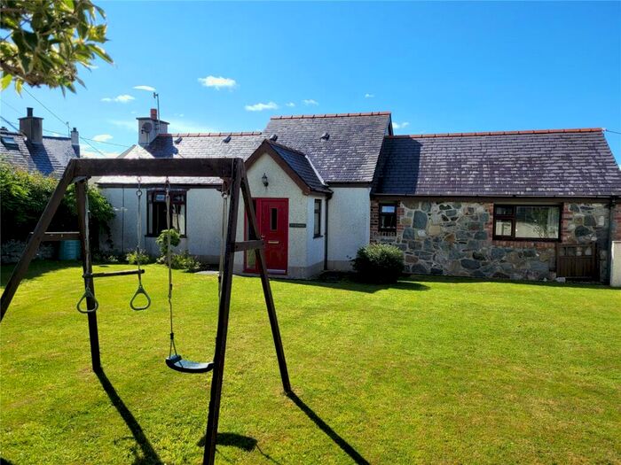 4 Bedroom Detached House For Sale In Bethel, Caernarfon, Bethel, Caernarfon, LL55