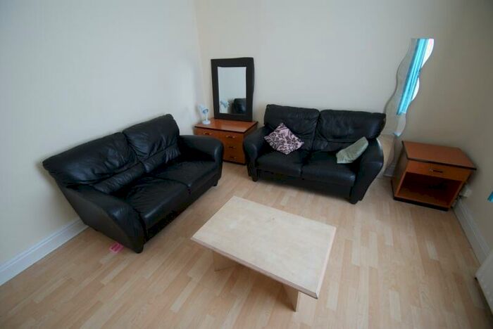4 Bedroom Terraced House To Rent In Harold Grove, Hyde Park, Leeds, LS6