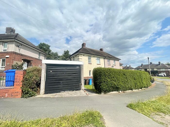 2 Bedroom Semi-Detached House To Rent In Doe Royd Crescent, S5