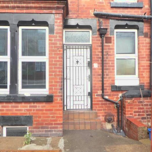 2 Bedroom Property To Rent In Sutherland Terrace, Harehills, LS9
