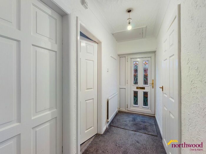 2 Bedroom Bungalow To Rent In Deneside, Newcastle, Newcastle-Under-Lyme ST5