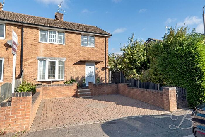4 Bedroom Semi Detached House For Sale In Egmanton Road, Meden Vale, Mansfield, NG20