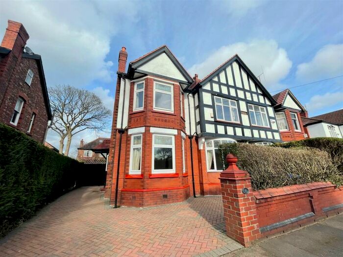 4 Bedroom House To Rent In Danesmoor Road, Didsbury, Manchester, M20
