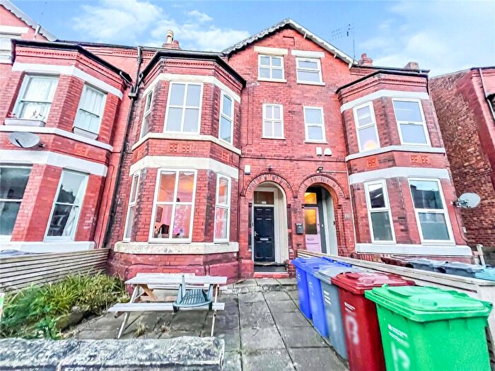 7 Bedroom House To Rent In Goulden Road, Manchester, Greater Manchester, M20