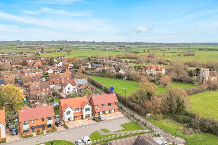 3 Bedroom Semi-Detached House For Sale In Stag Row, Shabbington, HP18