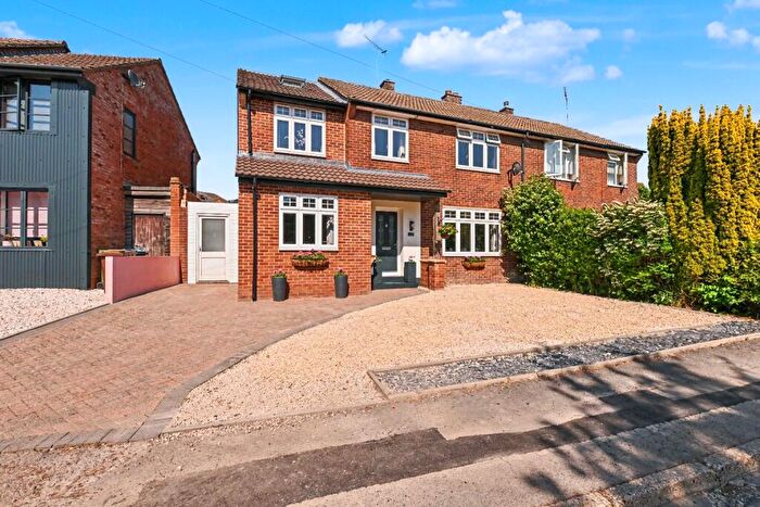 4 Bedroom Semi Detached House For Sale In Icknield Close, Wendover, HP22