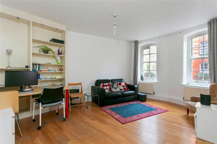 2 Bedroom Flat To Rent In Club Row, London, E2