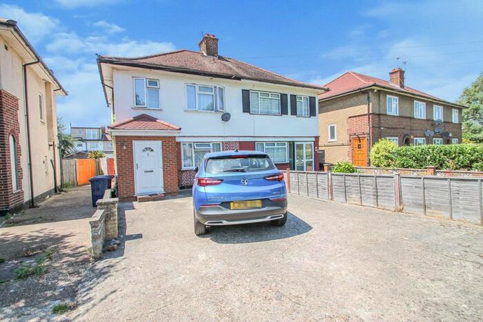 3 Bedroom Semi-Detached House To Rent In Hughenden Gardens, UB5