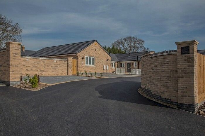 2 Bedroom End Of Terrace House To Rent In The Conifers, Mere View, Yaxley, Peterborough, Cambridgeshire., PE7