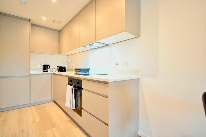 1 Bedroom Flat To Rent In Elder Gate, Central Milton Keynes, MK9