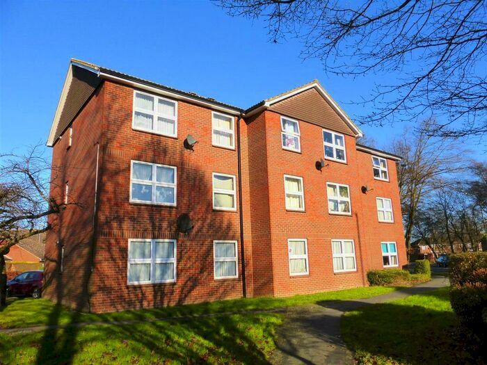 1 Bedroom Flat To Rent In Athelstan Walk South, Welwyn Garden City, AL7