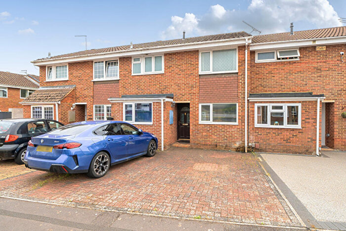 3 Bedroom Terraced House For Sale In Ridge Nether Moor, Liden, Swindon, SN3