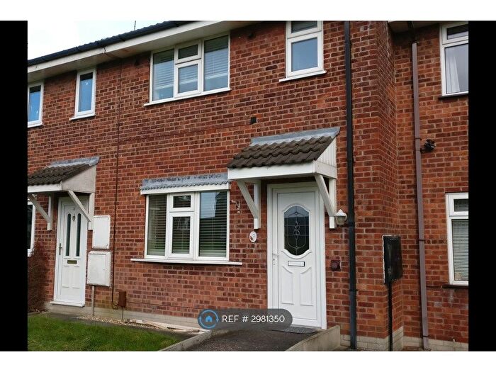 3 Bedroom Terraced House To Rent In Kenilworth Green, Macclesfield, SK11