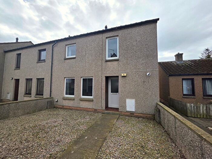 3 Bedroom End Terrace House For Sale In Cromarty Place, Lossiemouth, IV31